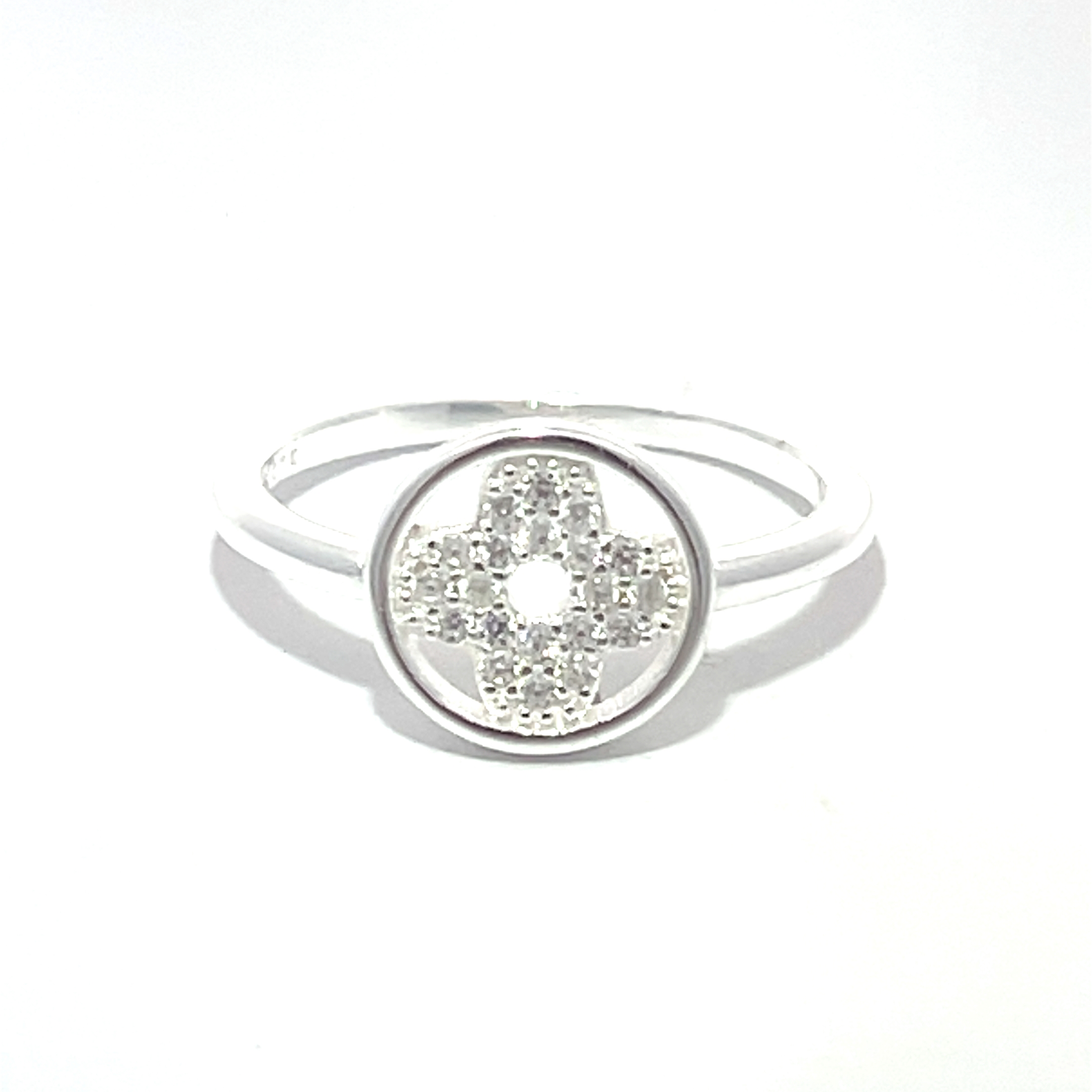 ANILLO SOLITARIO TREBOL PAVE