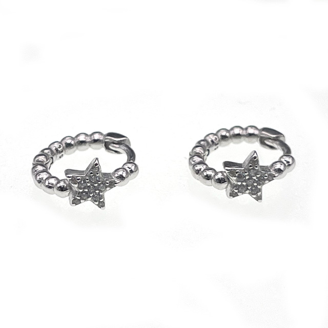 AROS REDONDOS CON BOLITAS Y ESTRELLA CON CUBIC