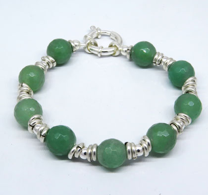 pulsera con arandelas y piedras verdes, cierre marinero