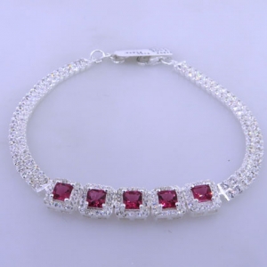 pulsera piedras blancas, con cinco piedras fucsia al centro