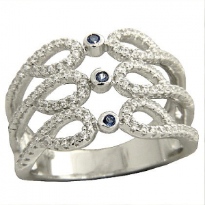 anillo triple con piedras blancas y tres azules